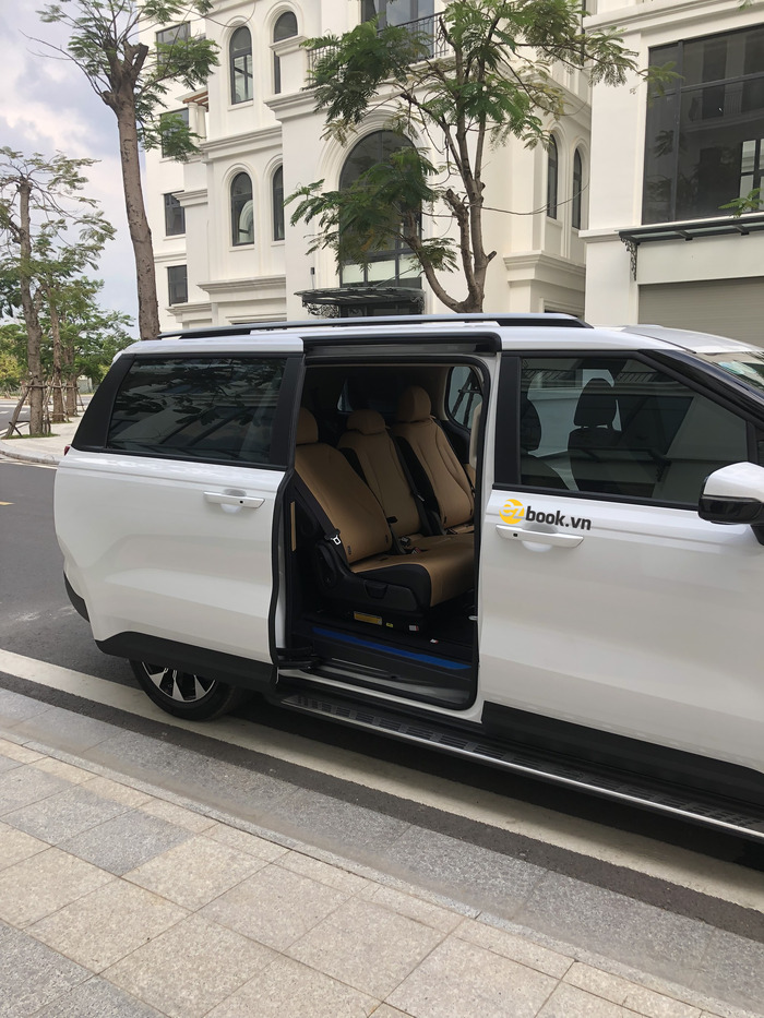 Ezbookcar- sàn giao dịch cho thuê xe online uy tín